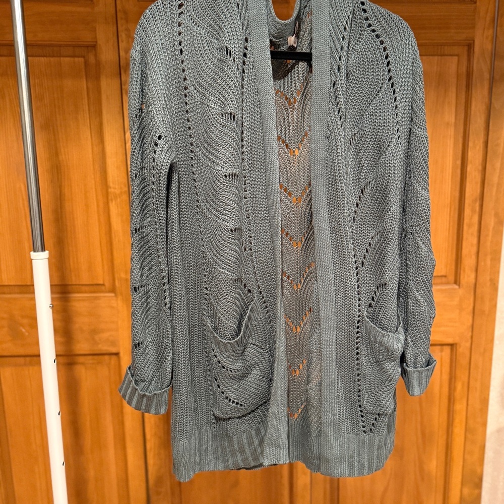 SO Open-Front Knit Cardigan in Green-Gray